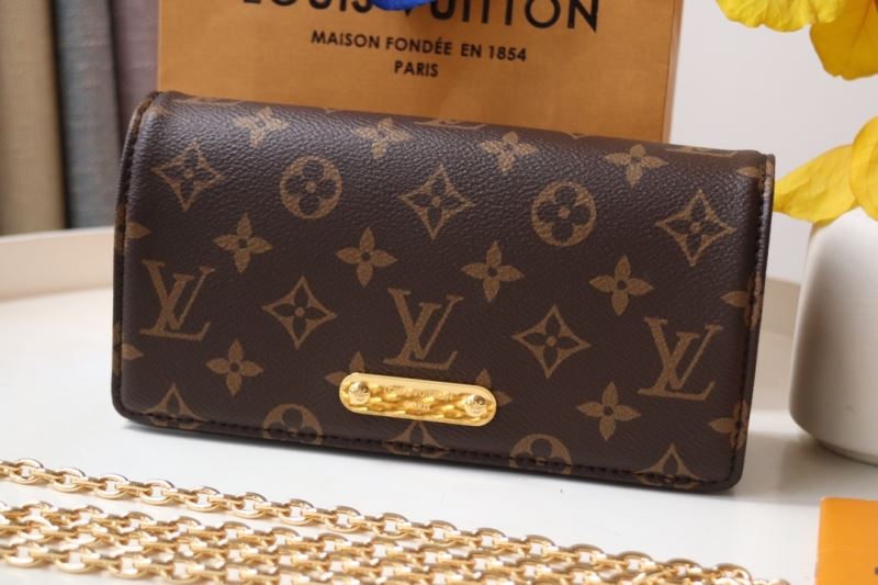 LV Purse